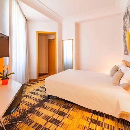 ไอบิส สไตล์ นาโปลี การิบัลดี Hotel เนเปิลส์ ภายนอก รูปภาพ