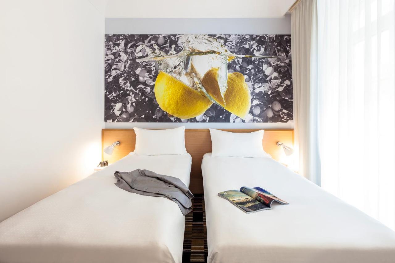 ไอบิส สไตล์ นาโปลี การิบัลดี Hotel เนเปิลส์ ภายนอก รูปภาพ