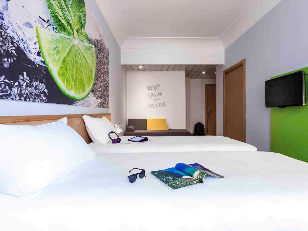 ไอบิส สไตล์ นาโปลี การิบัลดี Hotel เนเปิลส์ ภายนอก รูปภาพ